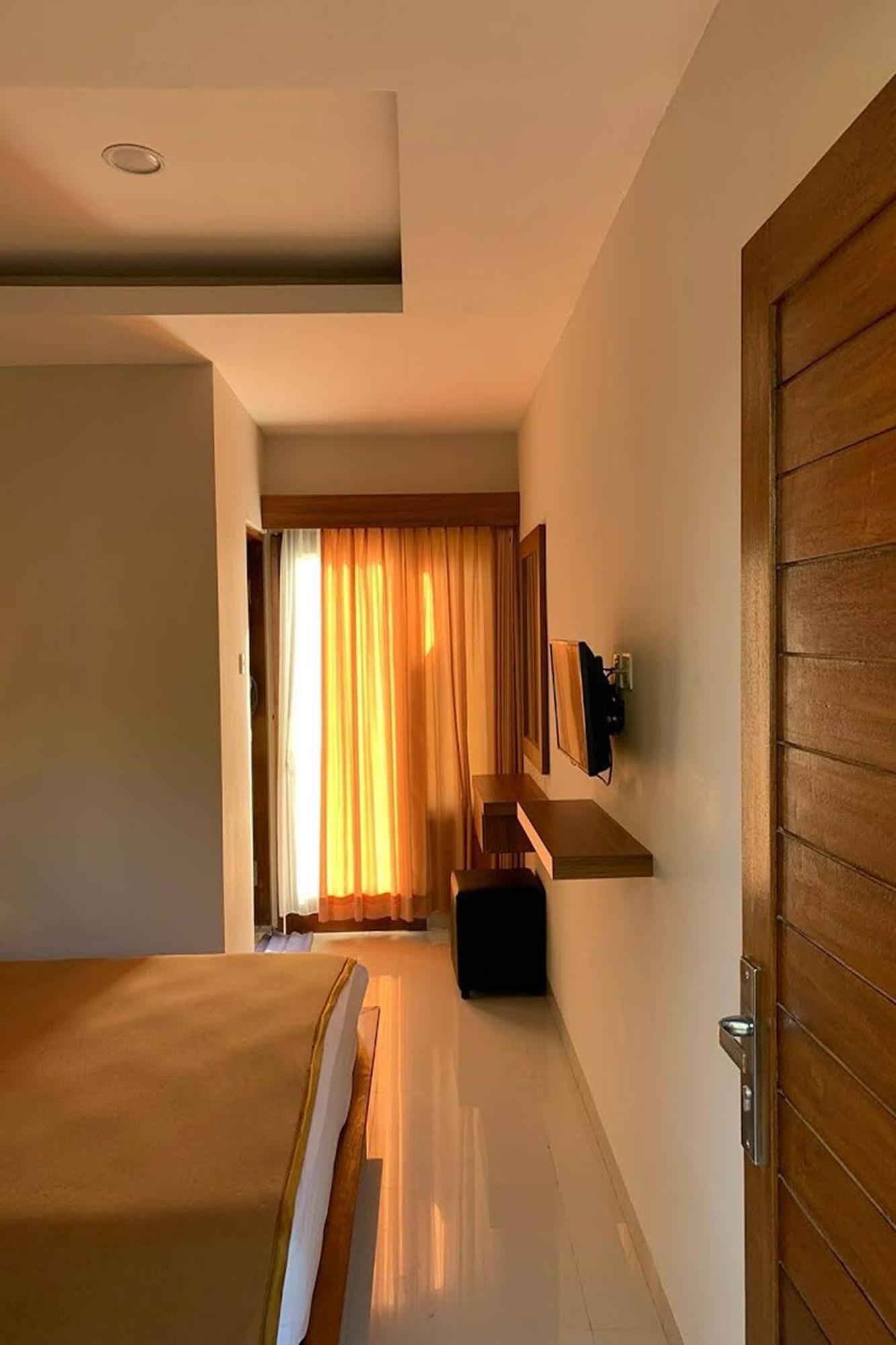 Taste Of Bali Hostel Kuta Lombok Exteriör bild