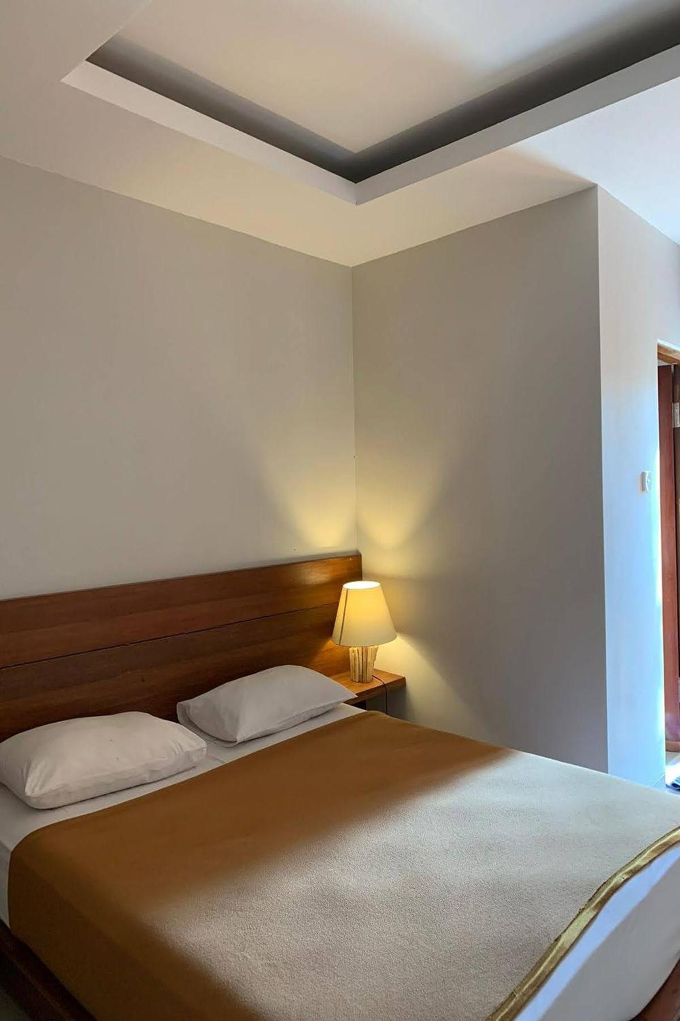 Taste Of Bali Hostel Kuta Lombok Exteriör bild
