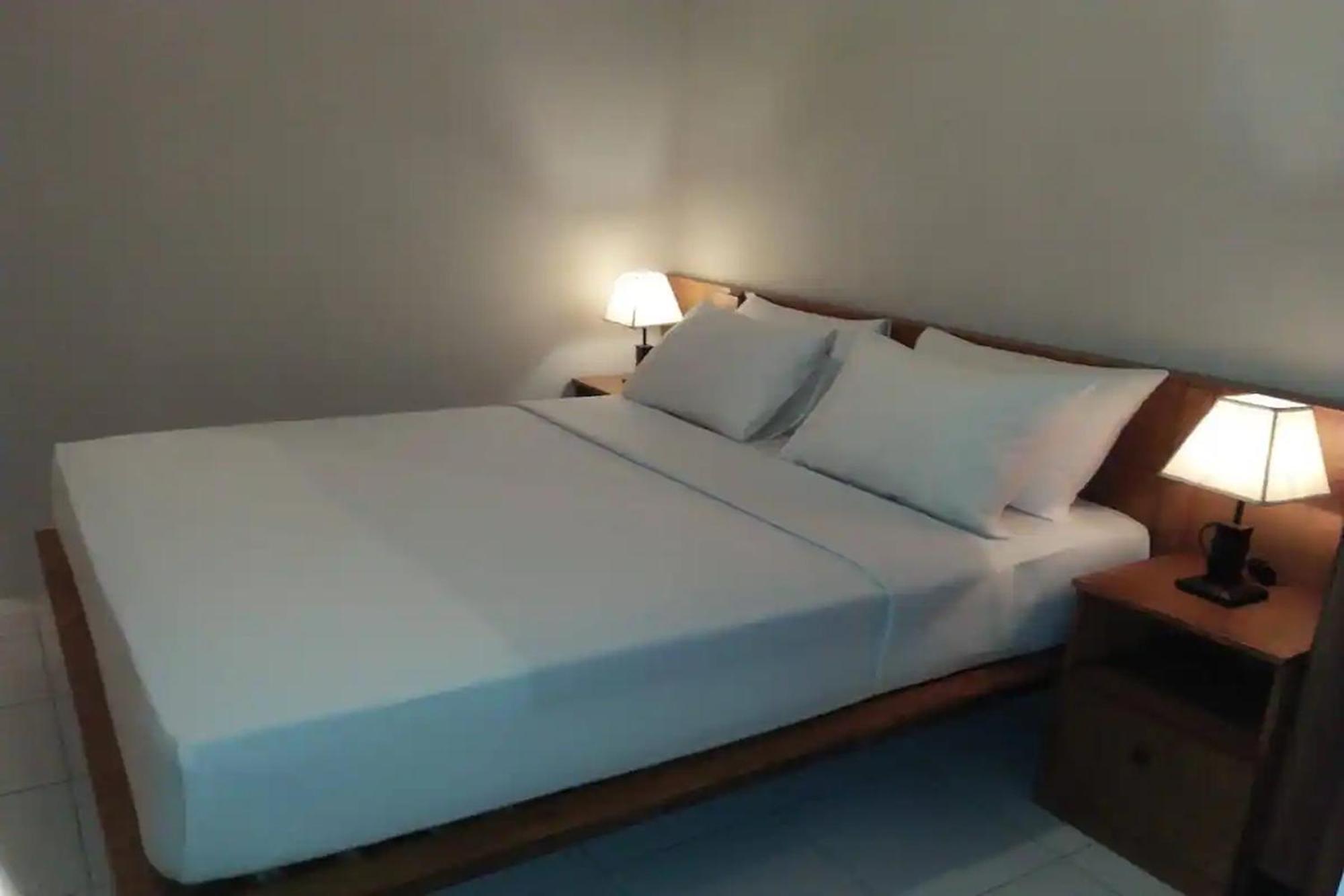 Taste Of Bali Hostel Kuta Lombok Exteriör bild